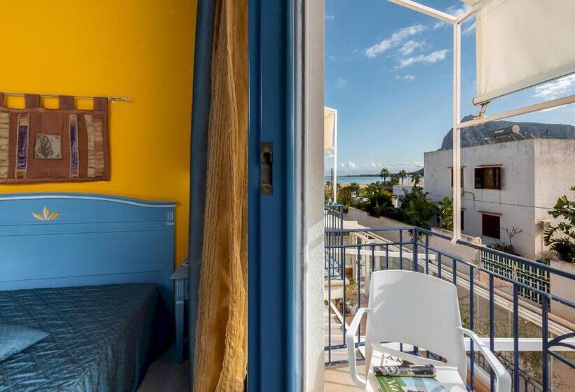 Номер Стандарт, Ristorante Mediterraneo Faro