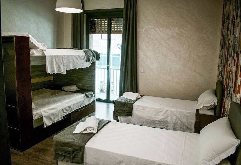اتاق استاندارد چهار تخته, Hostel Trastevere