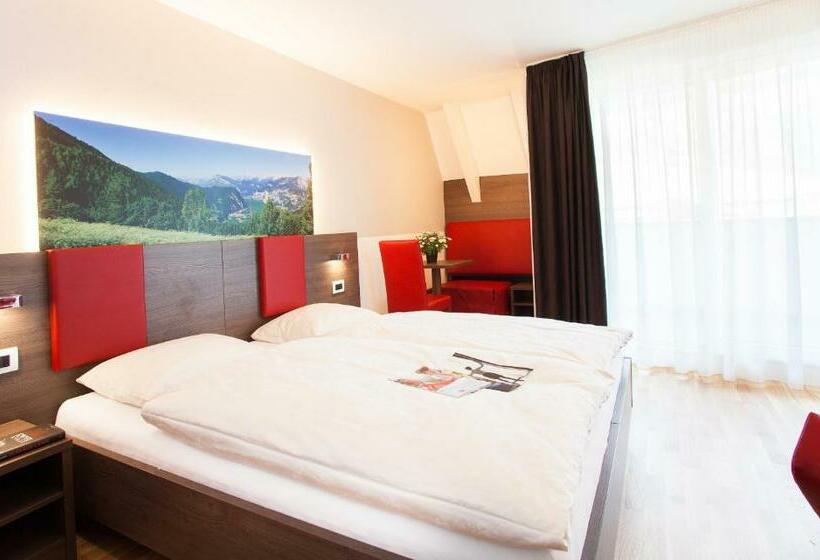 Трехместный Номер Стандарт с Балконом, Comfort Erica Dolomiti Val D Adige