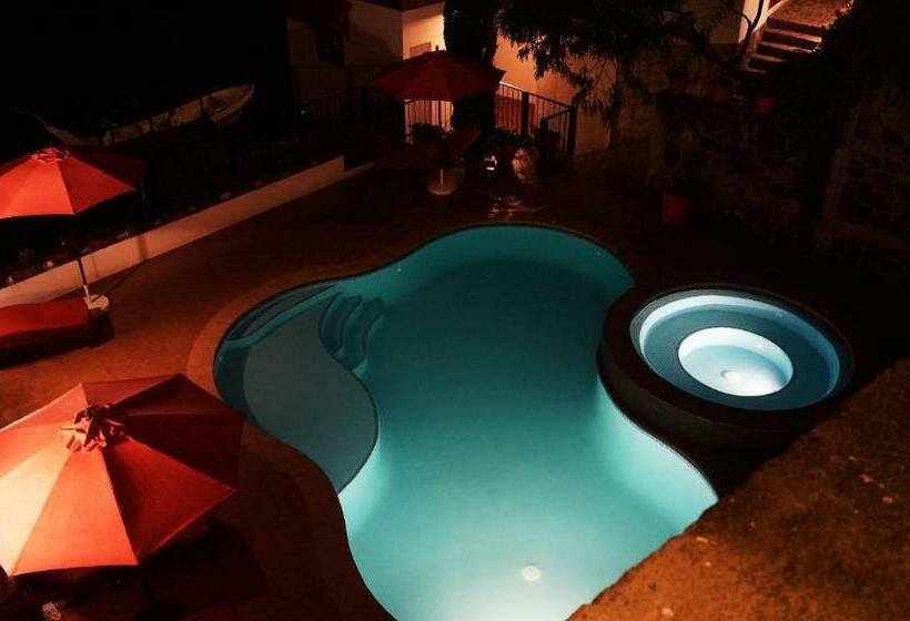 ویلای 1 خوابه, Atitlan Villas
