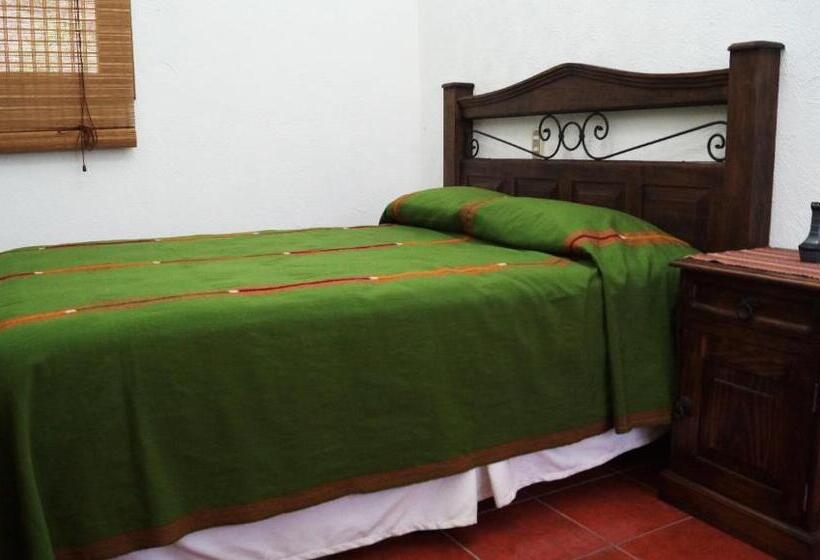 ویلای 2 خوابه, Atitlan Villas