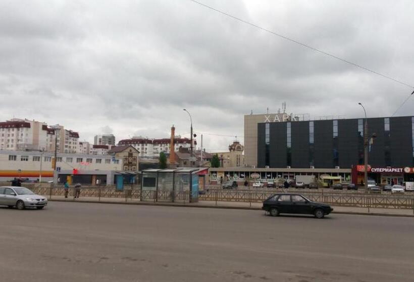 Quarto Triplo Estandar, Kharkov Citizen