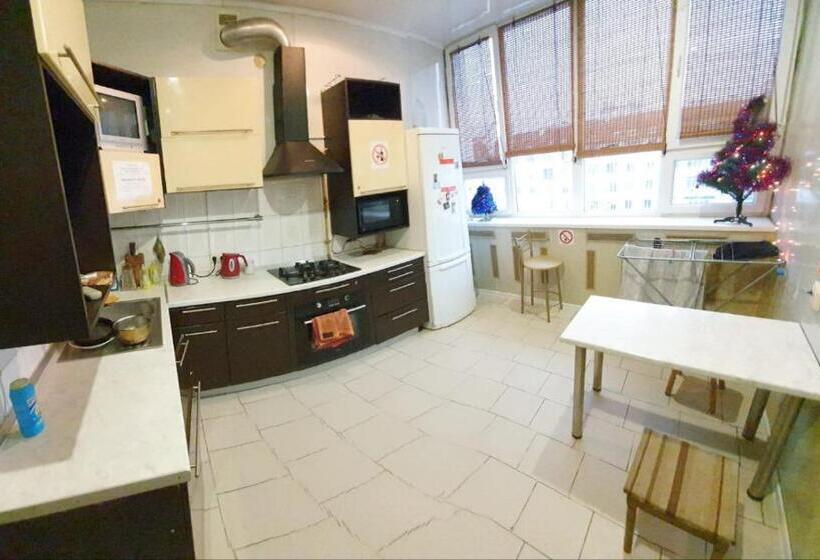 Quarto Quádruplo Estandar, Kharkov Citizen