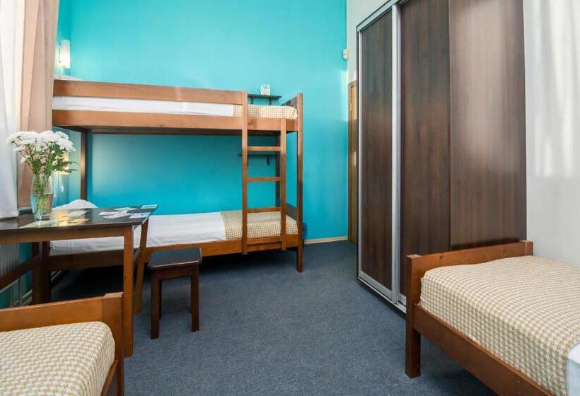 اتاق کلاسیک چهارنفره, Mini Hotel Ocean