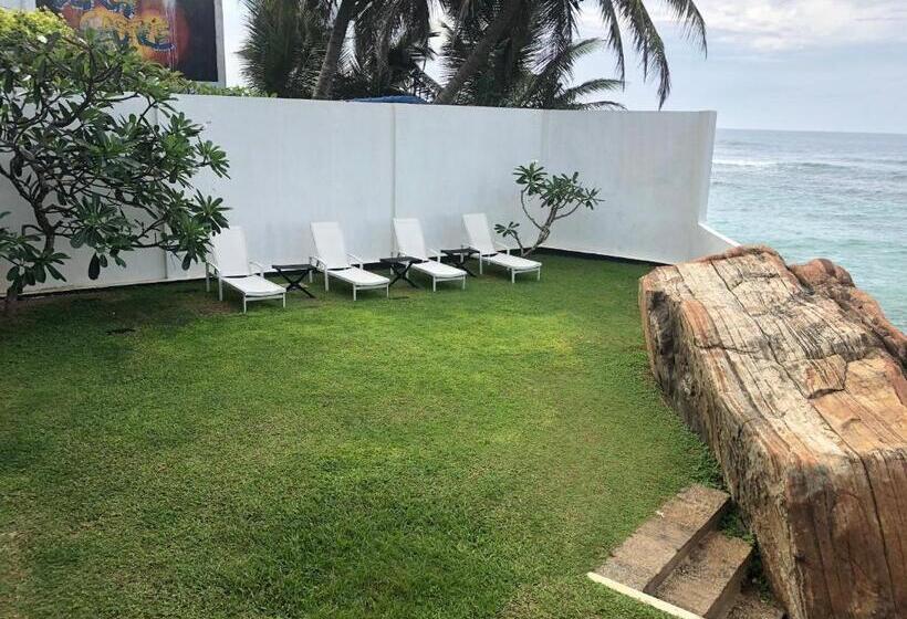 Номер Стандарт Вид на Море, Galle Henna Beach House