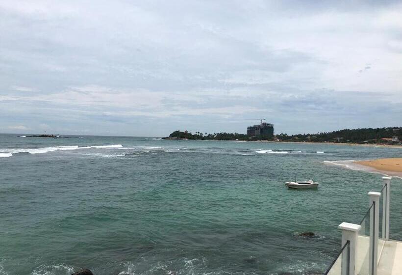 Номер Стандарт Вид на Море, Galle Henna Beach House
