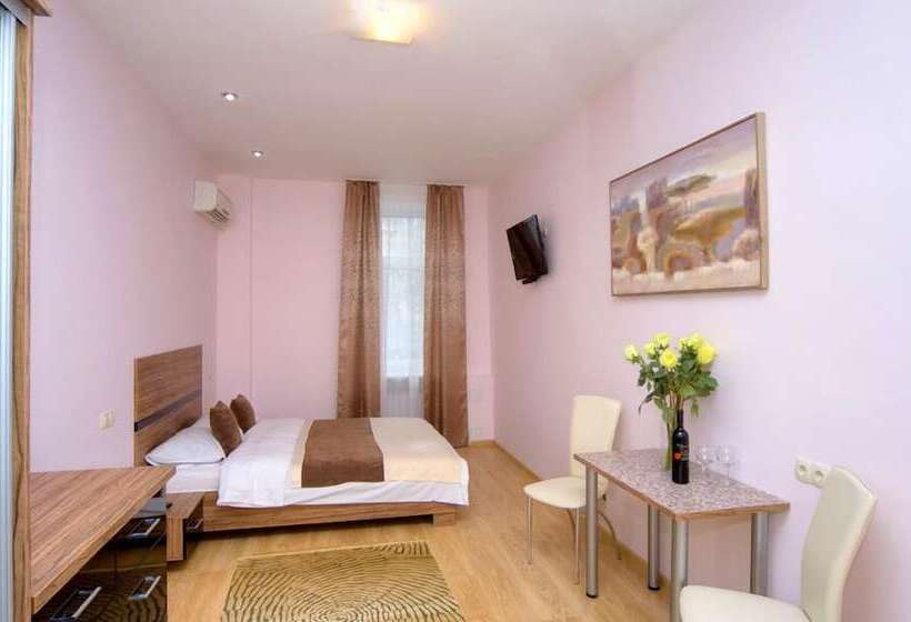 استودیوی استاندارد, Sunday Apart