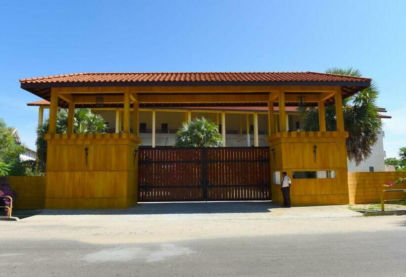 ویلای 1 خوابه, Passi Villa