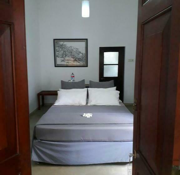 Номер Deluxe, 27 Spathodea  Oasis In The City