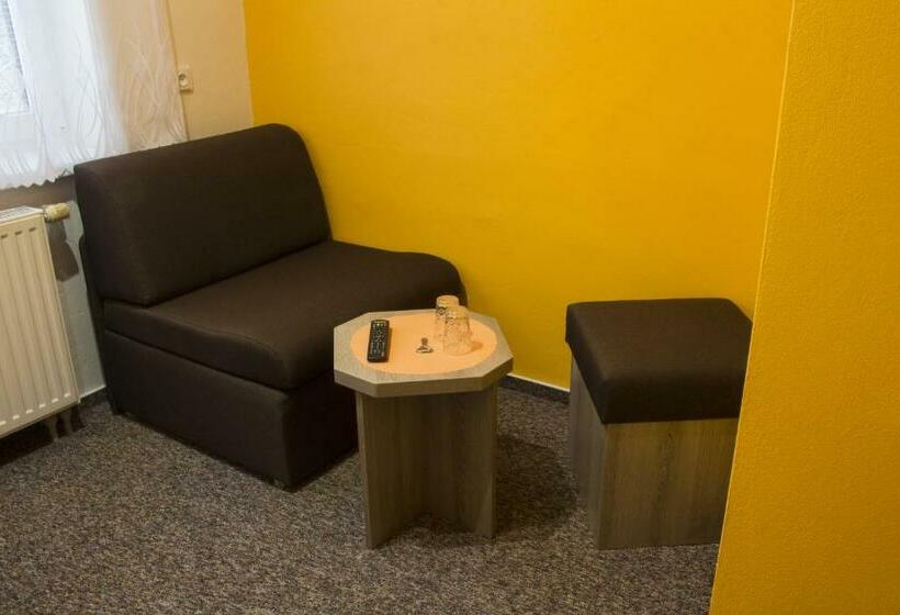 Номер Стандарт Индивидуальный, Motel Pávov