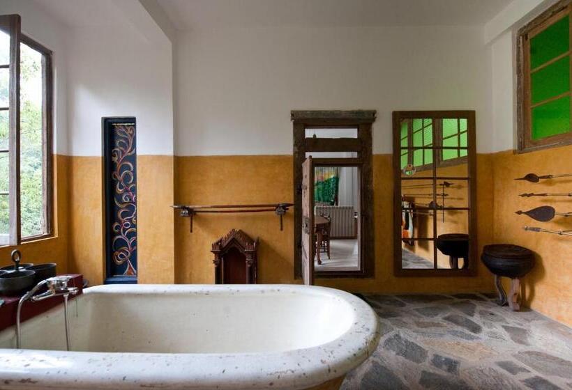 Апартаменты 3 Спальни, The Kandy Samadhicentre
