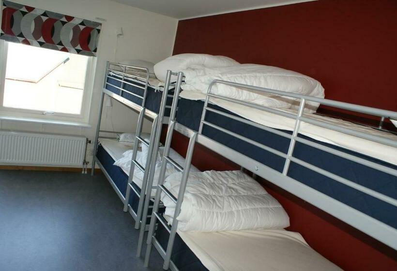 4인용 스탠다드 룸, Piteå Golfhotell