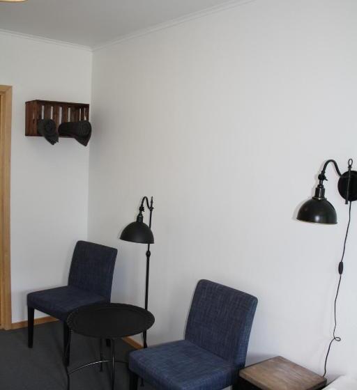 Quarto Estandar Banheiro Compartilhado, Uncle Joe's