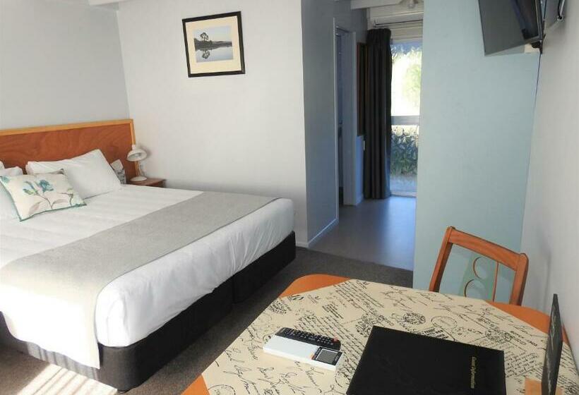 Студио Стандарт Кровать Кинг, Collingwood Park Motel