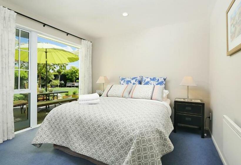 Люкс 2 Спальни, Olive House Bed And Breakfast
