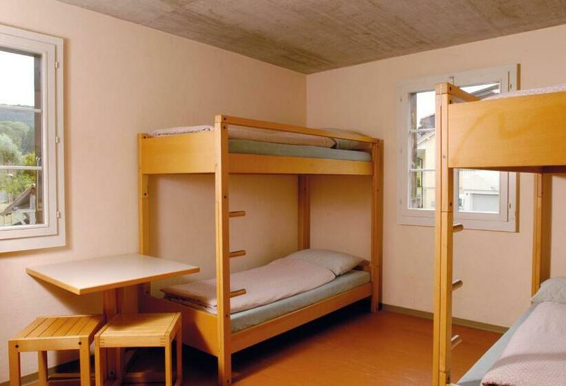 Четырехместный Номер Стандарт, Avenches Youth Hostel