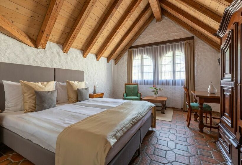 Номер Superior, Swiss Chalet Merlischachen   Romantik Schloss Hotel Am See