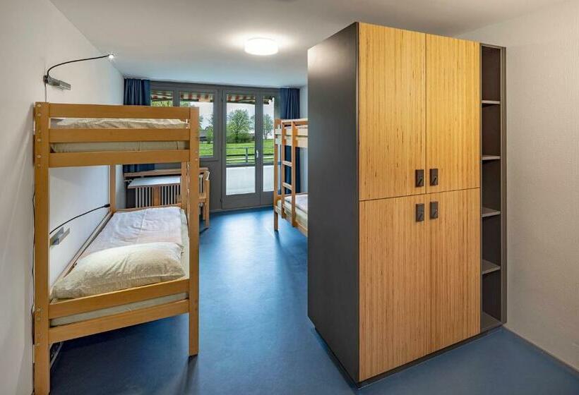 اتاق استاندارد چهارنفره با سرویس بهداشتی مشترک, Rapperswil Jona Youth Hostel