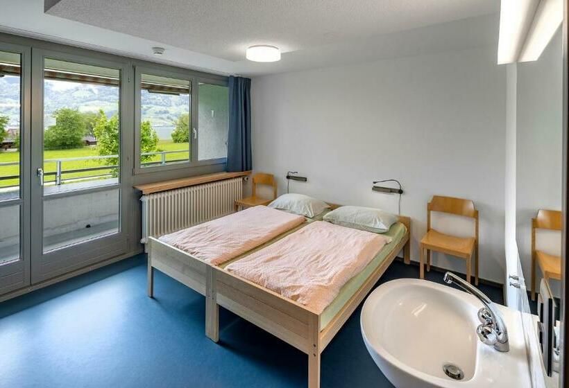 اتاق استاندارد با سرویس بهداشتی مشترک, Rapperswil Jona Youth Hostel