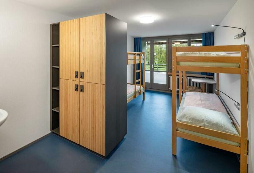 اتاق استاندارد چهار تخته, Rapperswil Jona Youth Hostel
