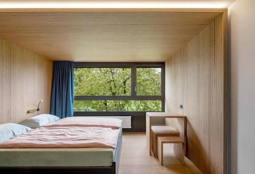 اتاق خانوادگی, Rapperswil Jona Youth Hostel