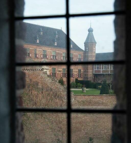 이그제큐티브 스위트, Kasteel Huis Bergh