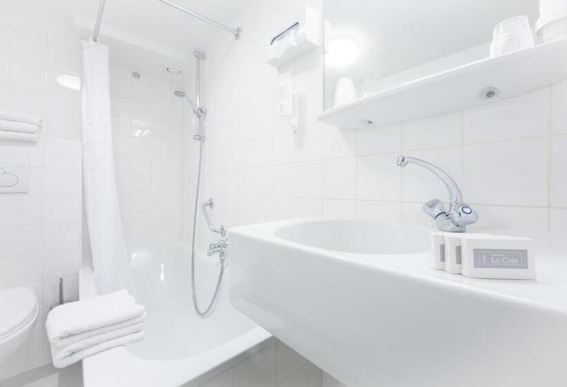 חדר סטנדרטי לשלושה עם נוף, Residence Le Coin