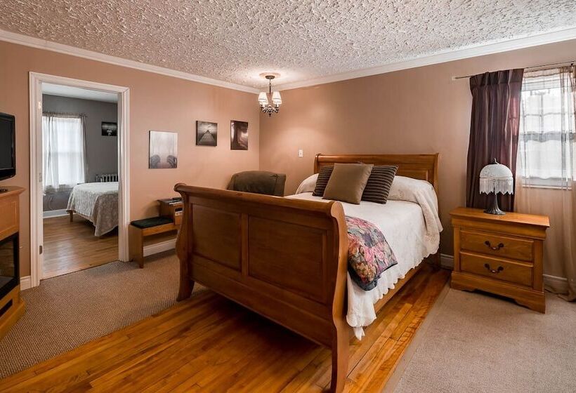 デラックスルーム, Jeddore Lodge