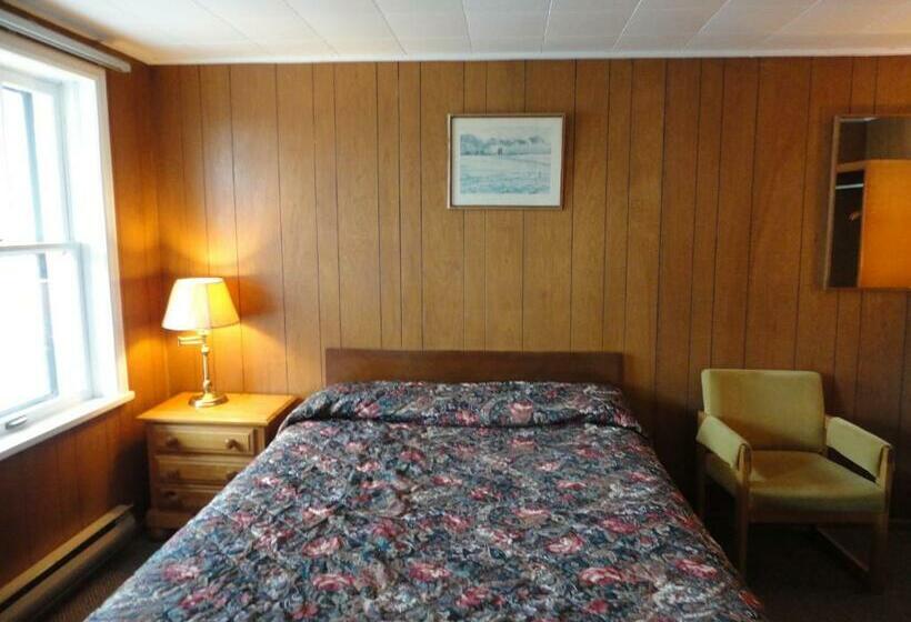 Номер Стандарт, Hipwell's Motel