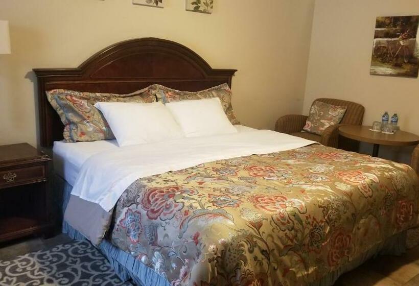 キングサイズベッドのスタンダードルーム, Rothesay Motel