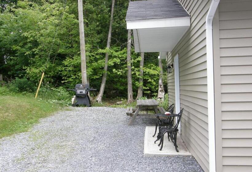 ２ベッドルームアパートメント, Rothesay Motel