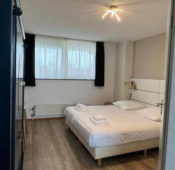 Номер Стандарт, Seehotel Oostkapelle