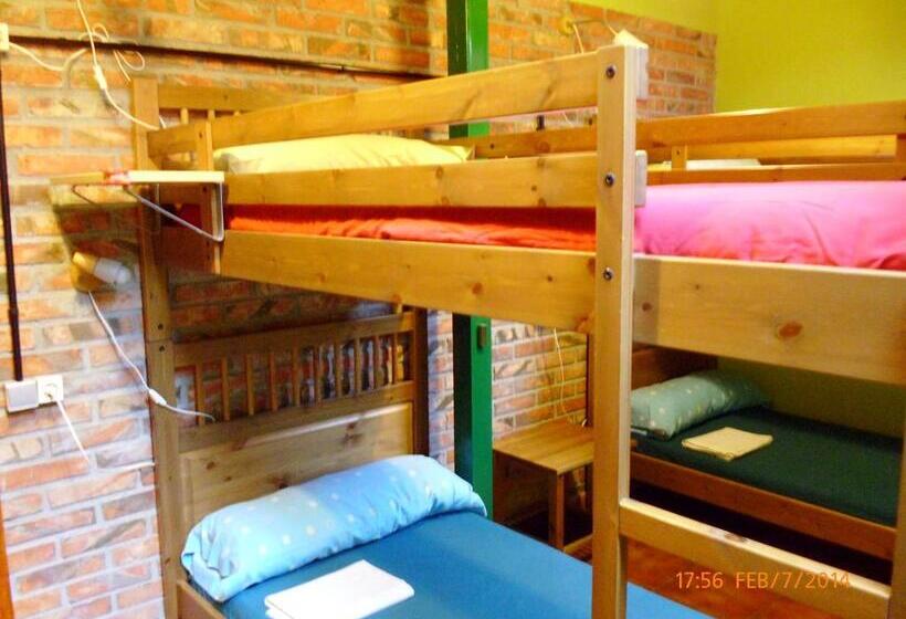 Четырехместный Номер Стандарт, Albergue Peña Castil