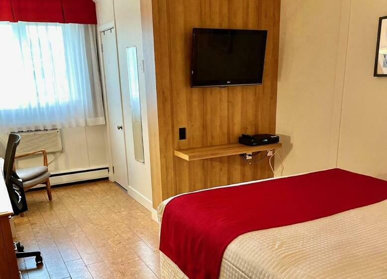 Номер Стандарт, Motel Cartier
