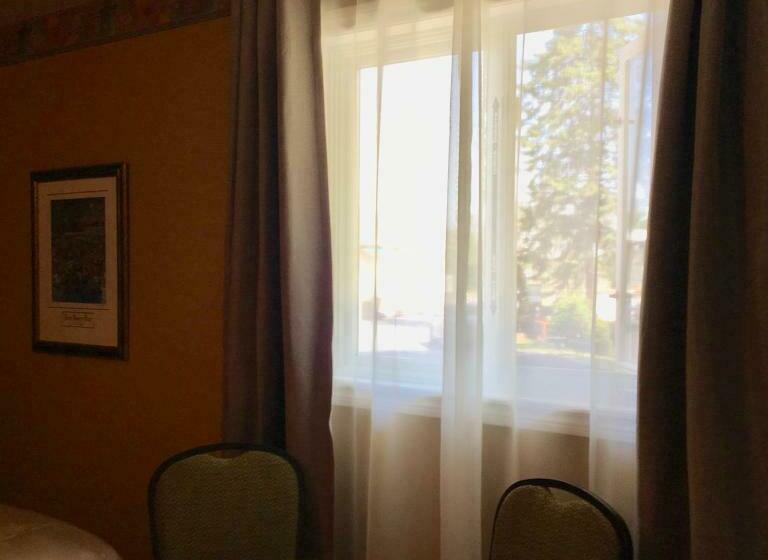 スタンダードルーム, Motel Des Cascades