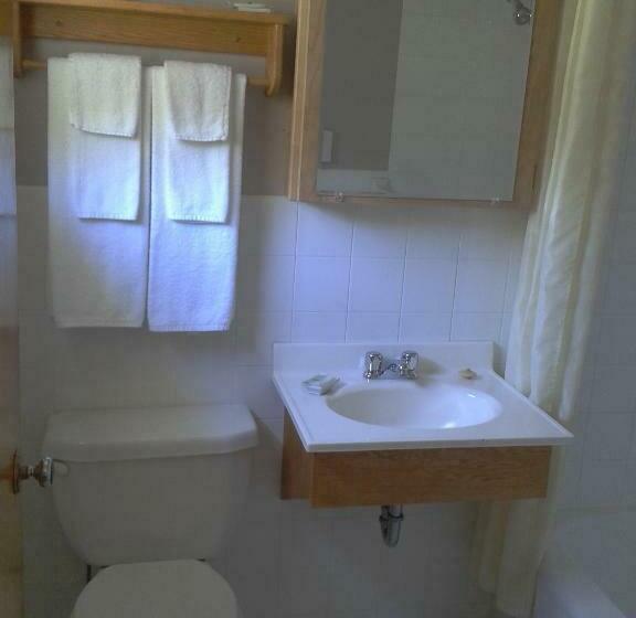 Номер Стандарт 2 Двуспальные Кровати, Wildwood Motel