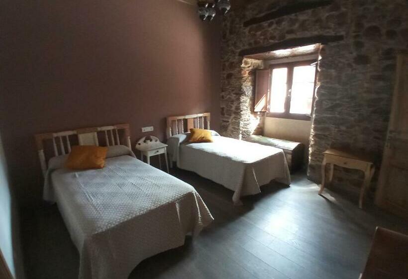 Номер Стандарт, Albergue La Medina De Camponaraya