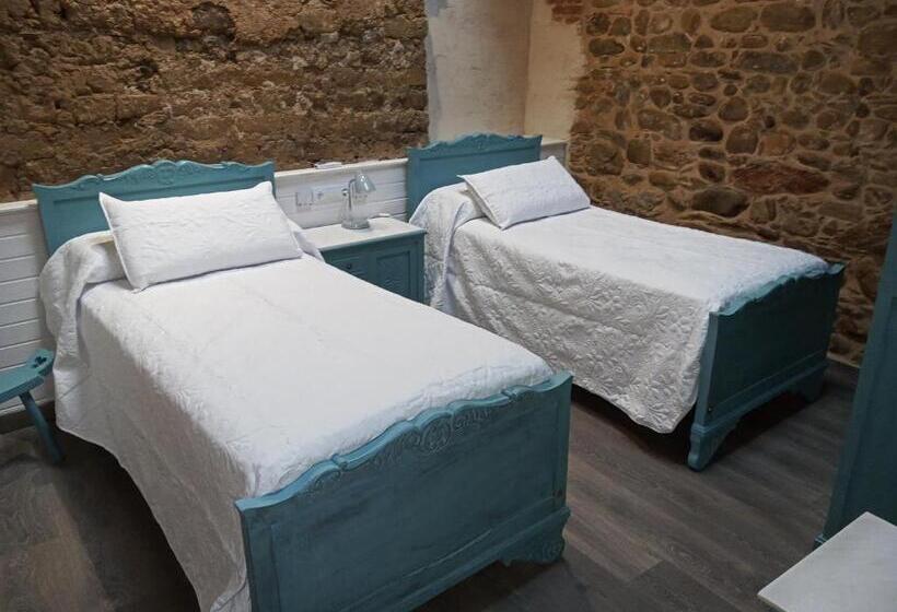 Номер Стандарт, Albergue La Medina De Camponaraya