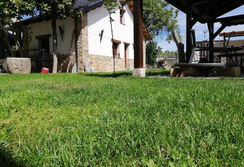 Дом 3 Спальни, Albergue La Medina De Camponaraya