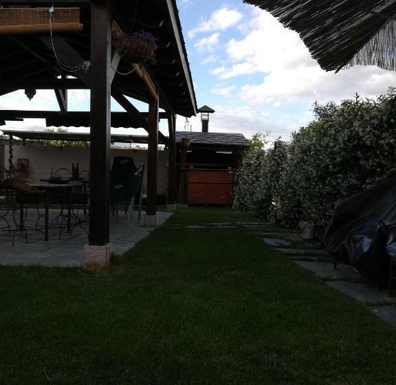 Номер Стандарт, Albergue La Medina De Camponaraya