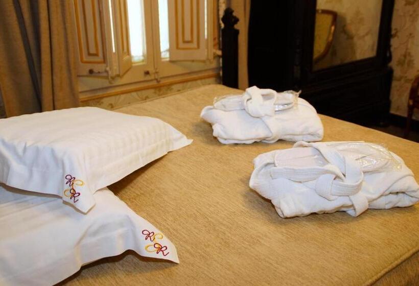 Номер Deluxe, Sitges Royal Rooms