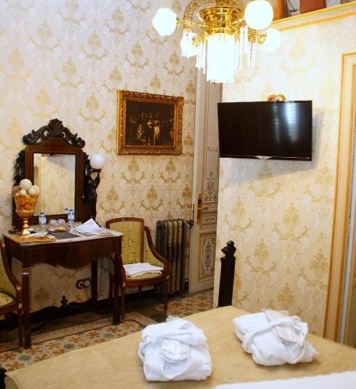 Номер Deluxe, Sitges Royal Rooms
