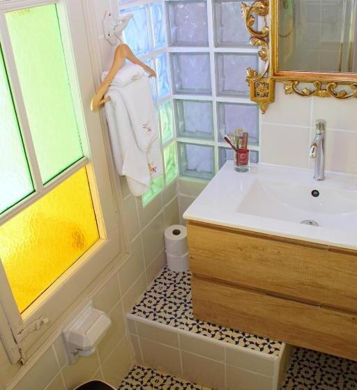 اتاق استاندارد یک نفره, Sitges Royal Rooms