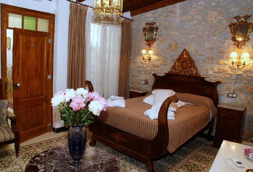 Королевский Люкс, Sitges Royal Rooms