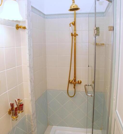 اتاق استاندارد با تراس, Sitges Royal Rooms