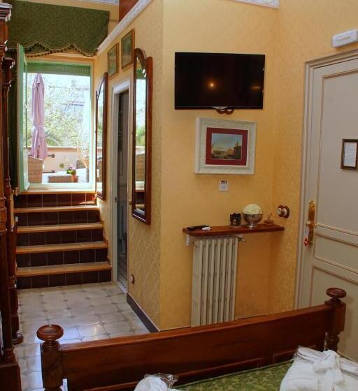 Номер Стандарт с Террасой, Sitges Royal Rooms