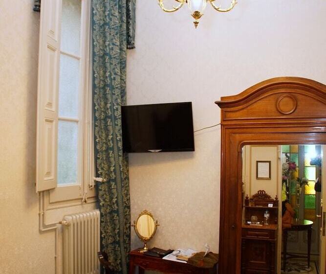 اتاق استاندارد یک نفره, Sitges Royal Rooms