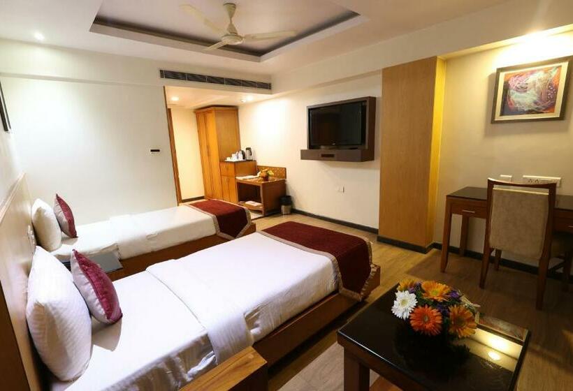 Номер Deluxe, Akash Inn