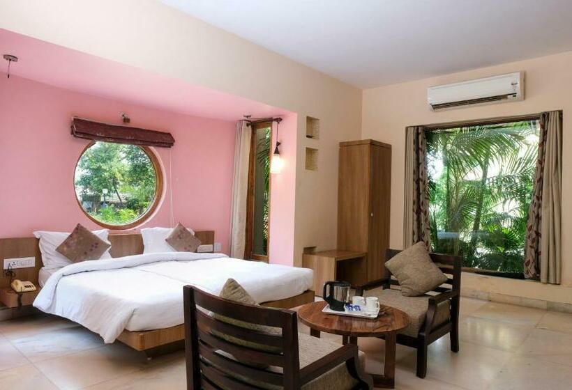 اتاق داخلی دلوکس, The Chitvan Resort