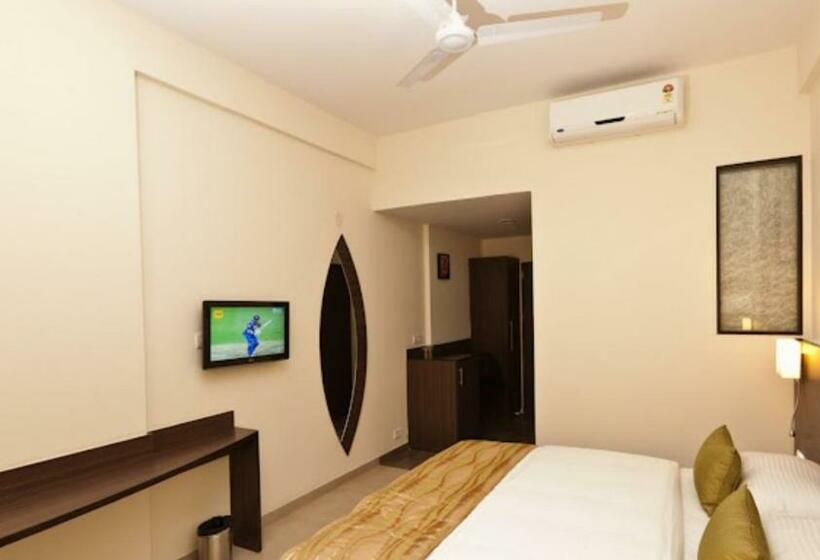 Номер Стандарт, Mallige Residency